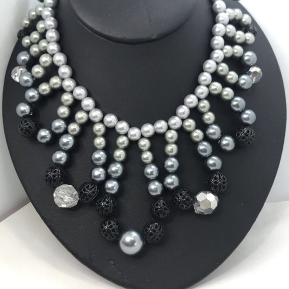 Grey Black Ombre Statement Faux‎ Pearls 18" Necklace collar